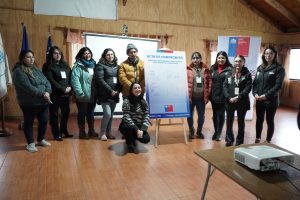 Lee más sobre el artículo FOSIS ARAUCANÍA Y PROGRAMA FAMILIAS DEL MUNICIPIO REALIZAN CEREMONIA DE INICIO DE PROGRAMA «EMPRENDAMOS SEMILLA»